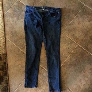 Stretch- tight fit skinny jeans